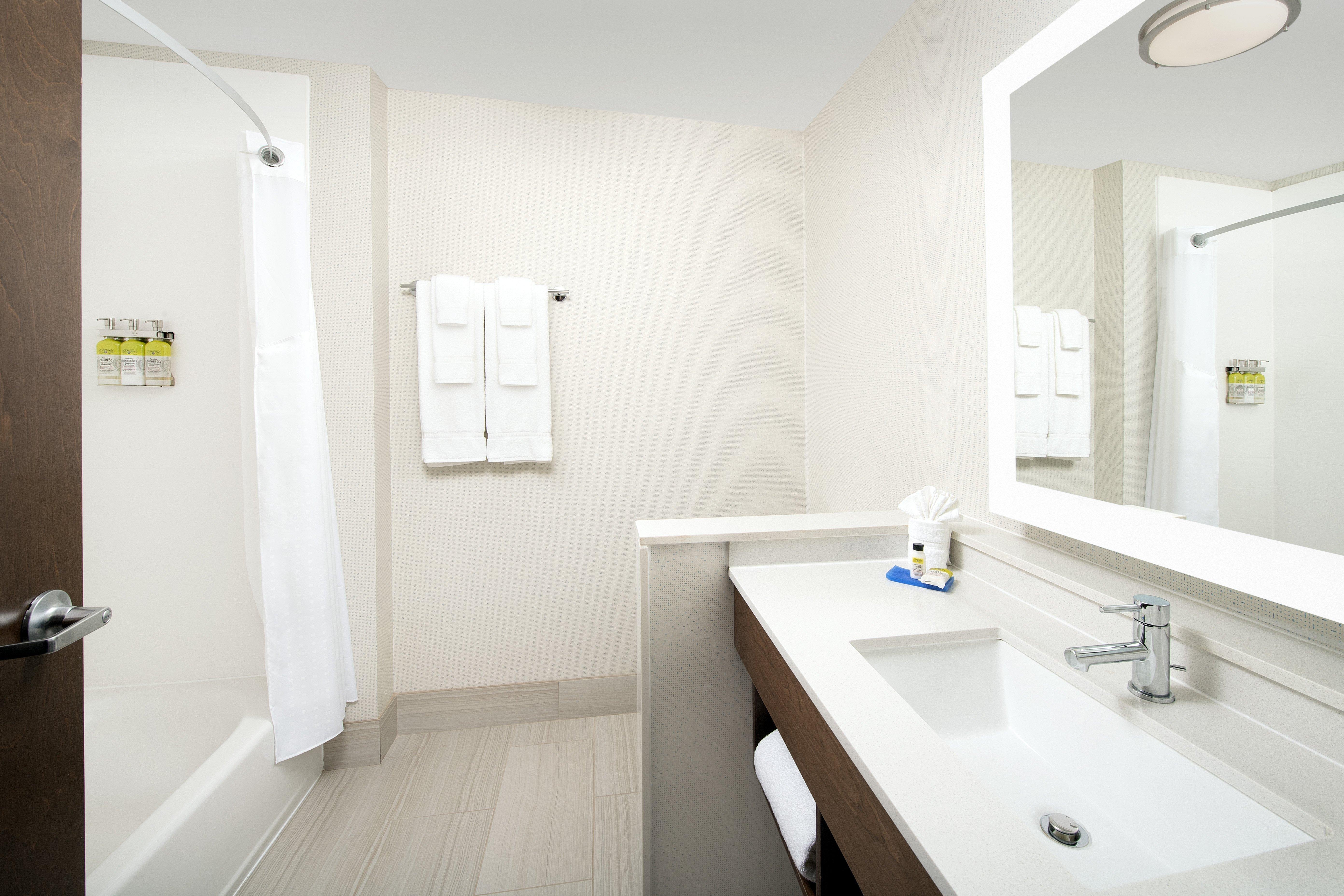 Holiday Inn Express & Suites - North Brunswick By Ihg מראה חיצוני תמונה