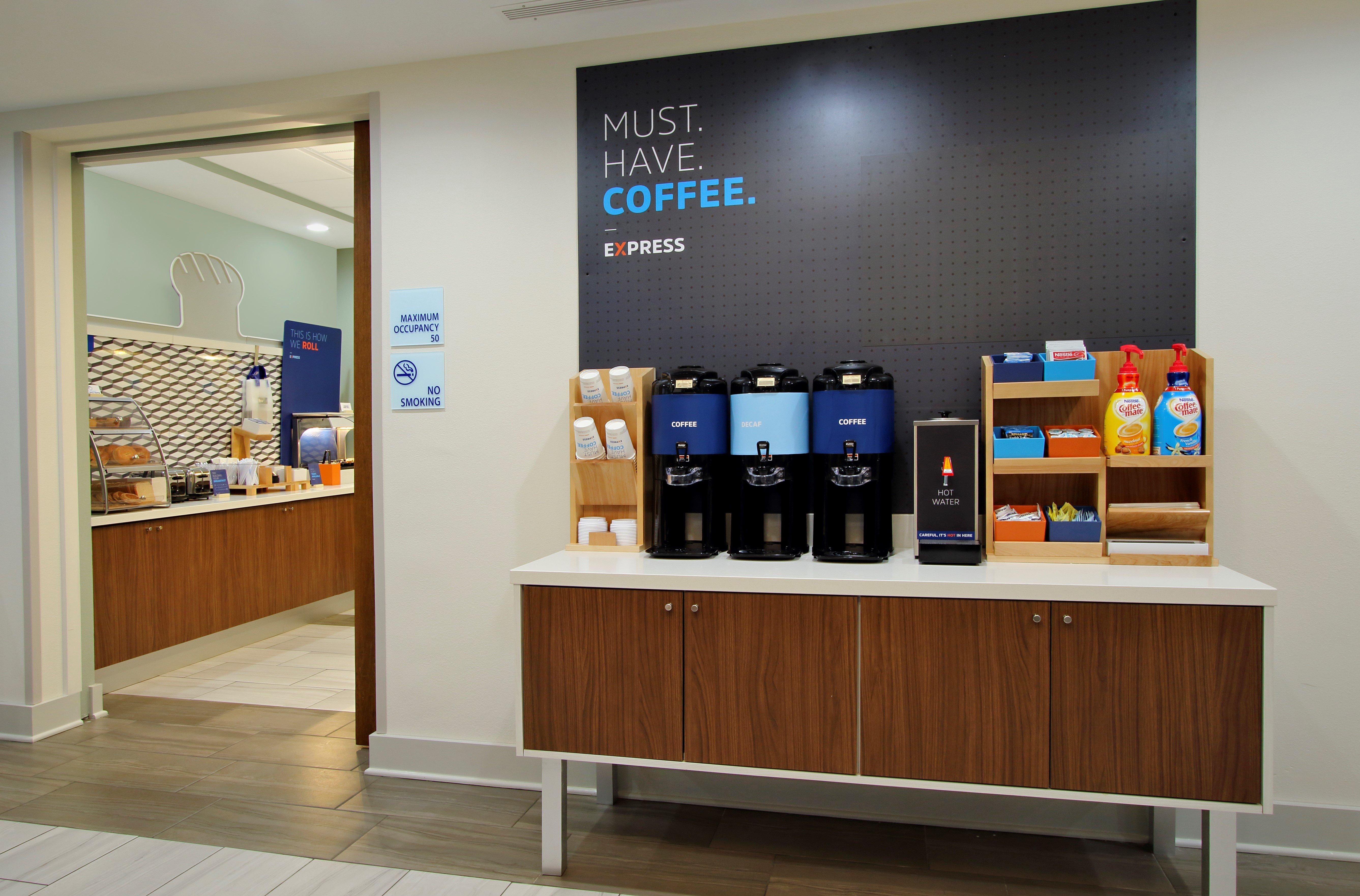Holiday Inn Express & Suites - North Brunswick By Ihg מראה חיצוני תמונה