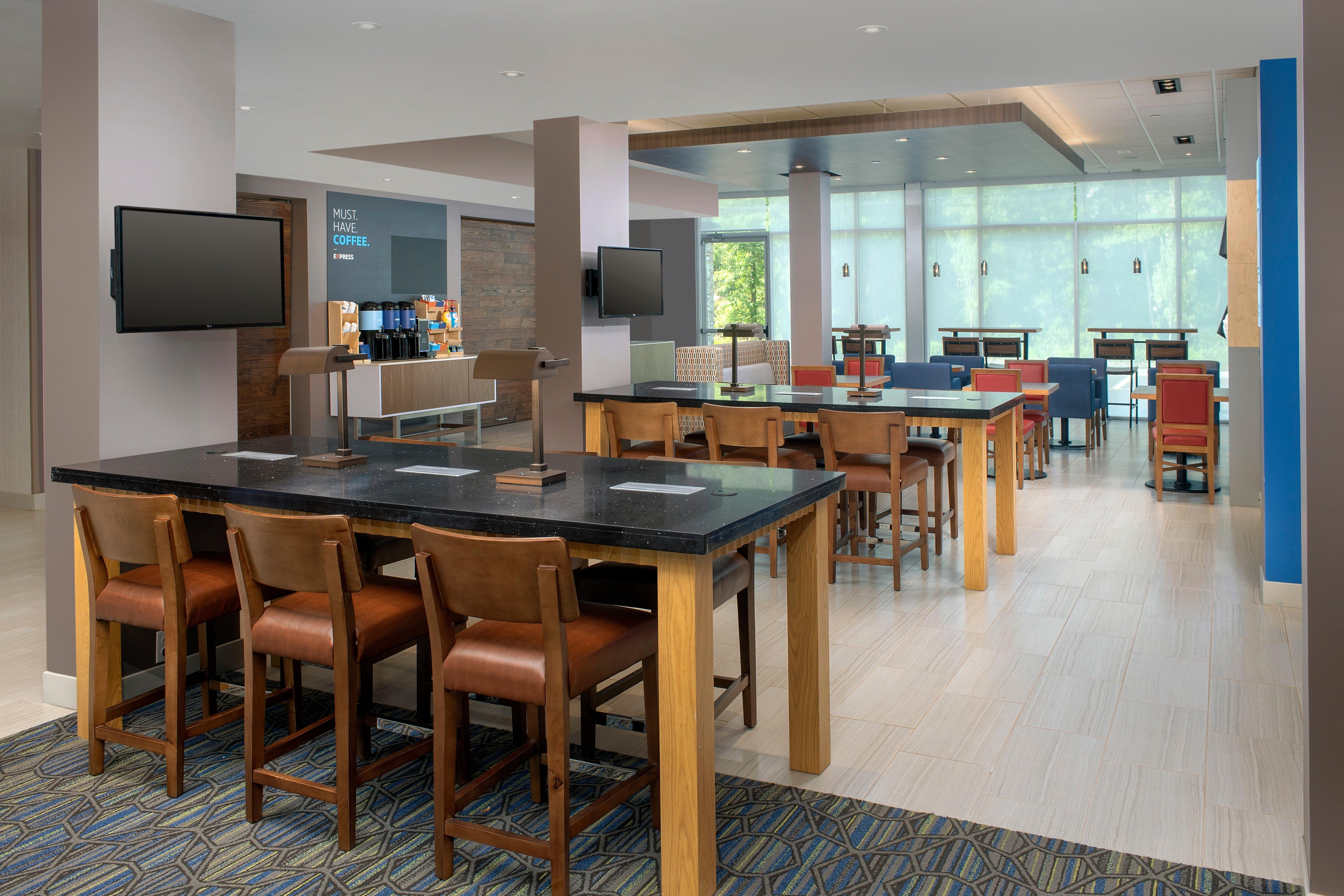 Holiday Inn Express & Suites - North Brunswick By Ihg מראה חיצוני תמונה