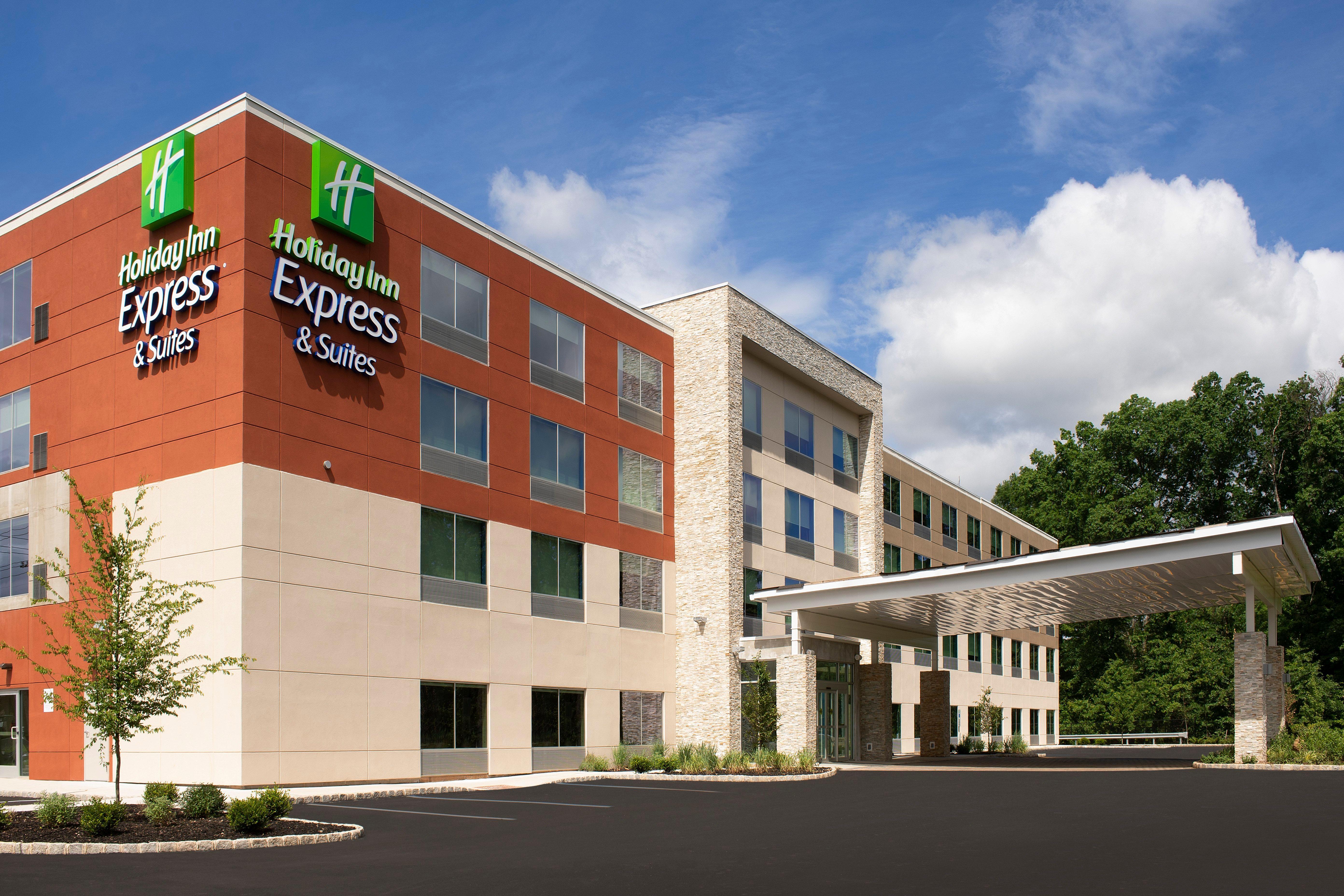 Holiday Inn Express & Suites - North Brunswick By Ihg מראה חיצוני תמונה